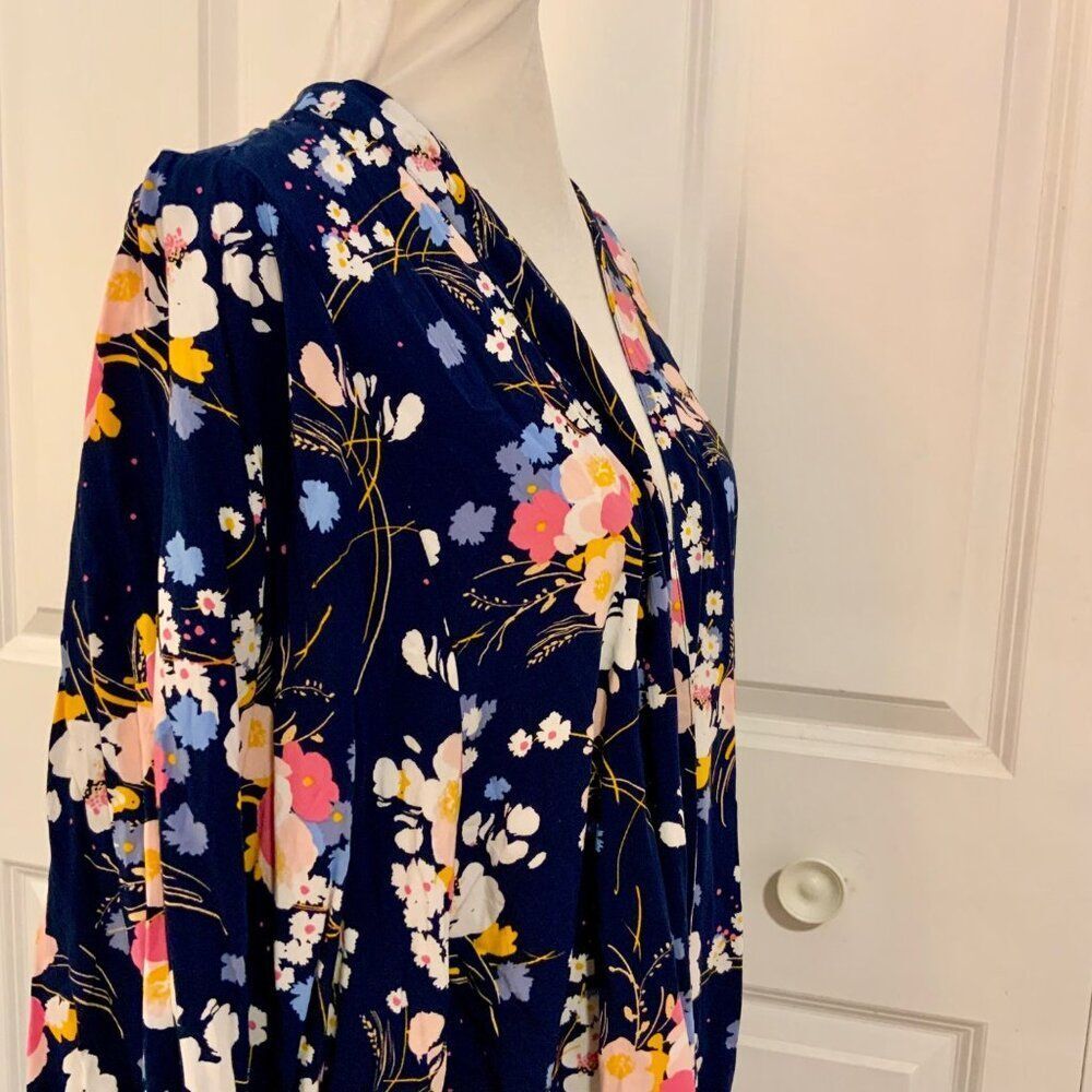 a.n.a. Blue Floral Balloon Tassel Trim Sleeve Rayon Kimono Cardigan Large - Picture 8 of 10